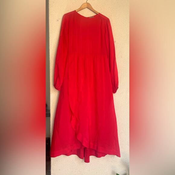 Honkeydory stolkholm milk maid dress giving Free People Heartland Crushed vibes